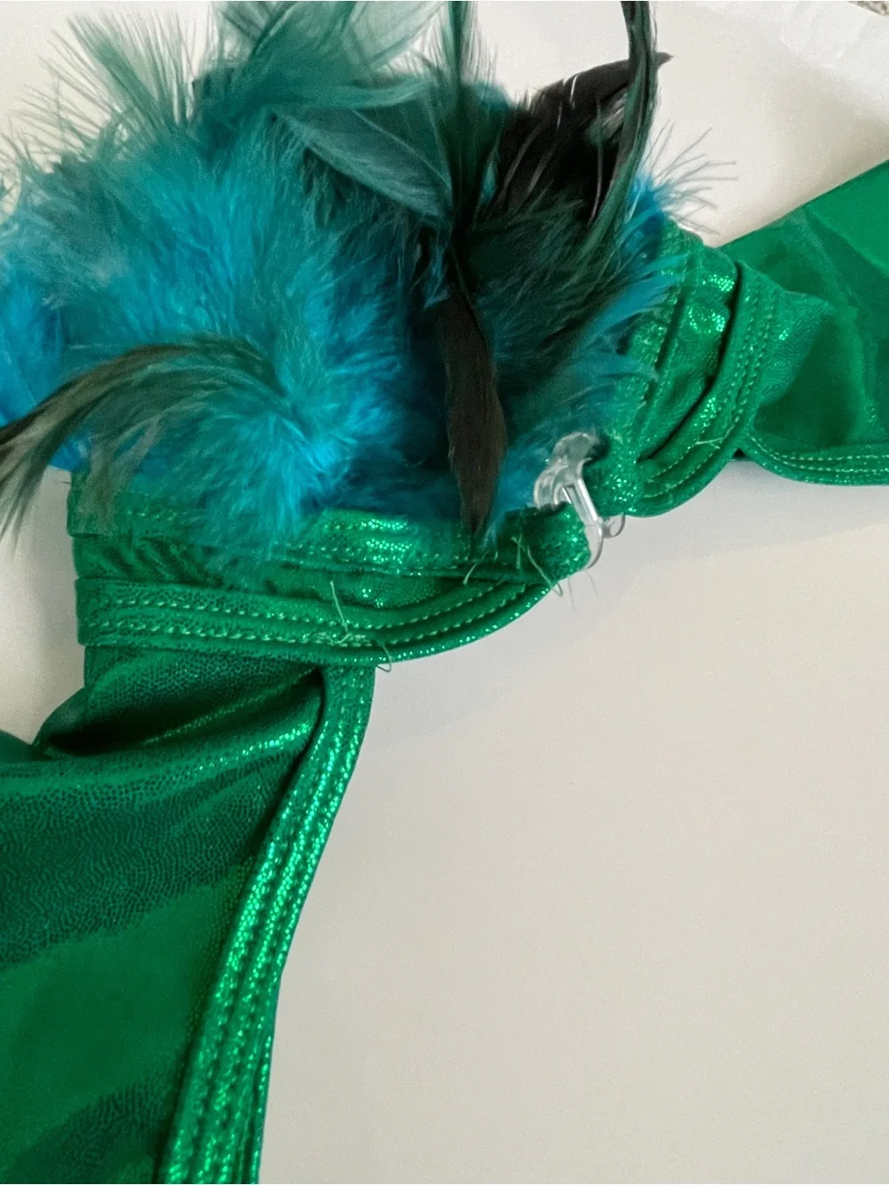 N/A sparkling green